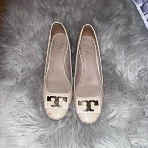 Tory Burch Cap toe pump